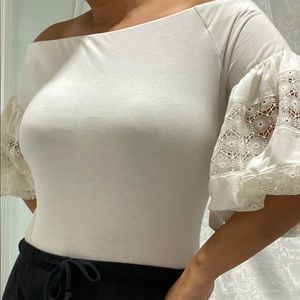 1. STATE RUFFLE POPOVER OFF THE SHOULDER BLOUSE